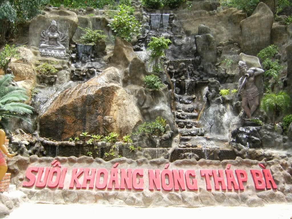Vé Tắm Bùn Tháp Bà Nha Trang